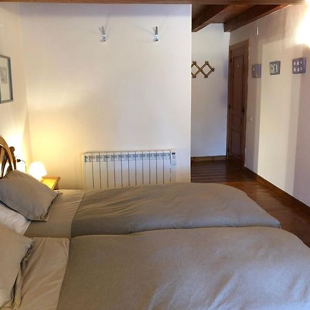 Casa De Piedra Con Encanto En El Bonito Pueblo De Bagergue Εξωτερικό φωτογραφία