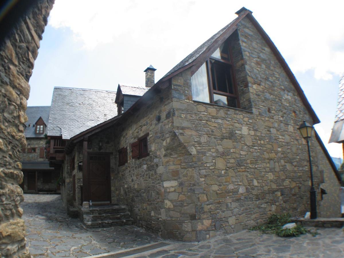 Casa De Piedra Con Encanto En El Bonito Pueblo De Bagergue Εξωτερικό φωτογραφία