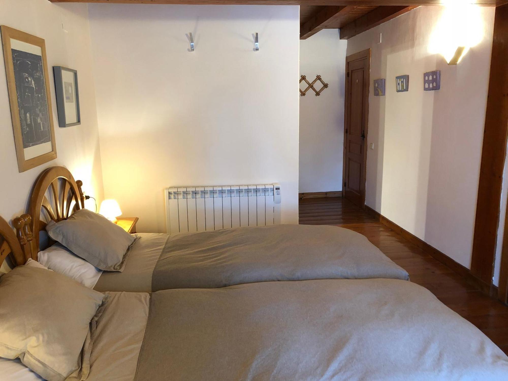 Casa De Piedra Con Encanto En El Bonito Pueblo De Bagergue Εξωτερικό φωτογραφία