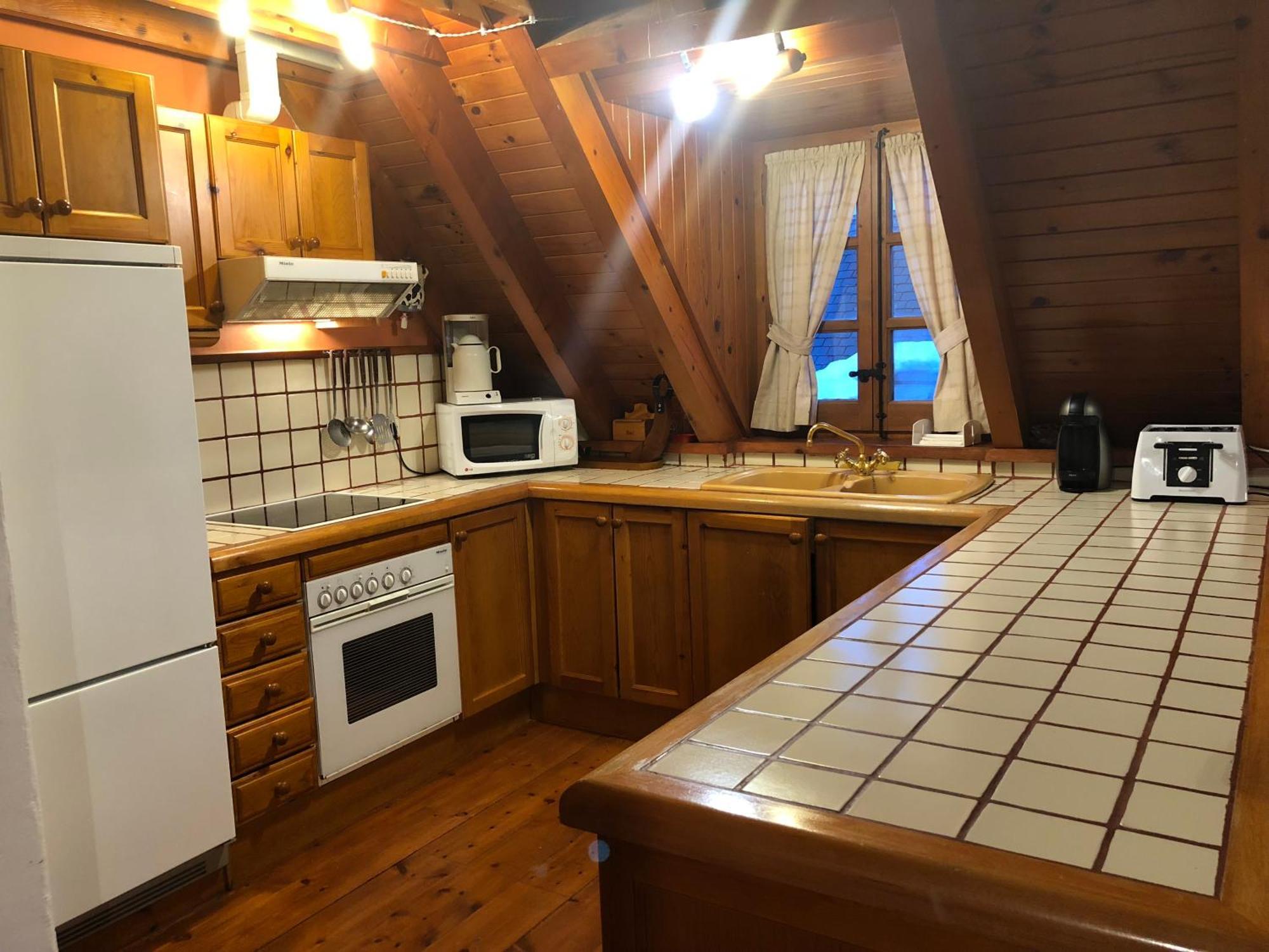 Casa De Piedra Con Encanto En El Bonito Pueblo De Bagergue Εξωτερικό φωτογραφία