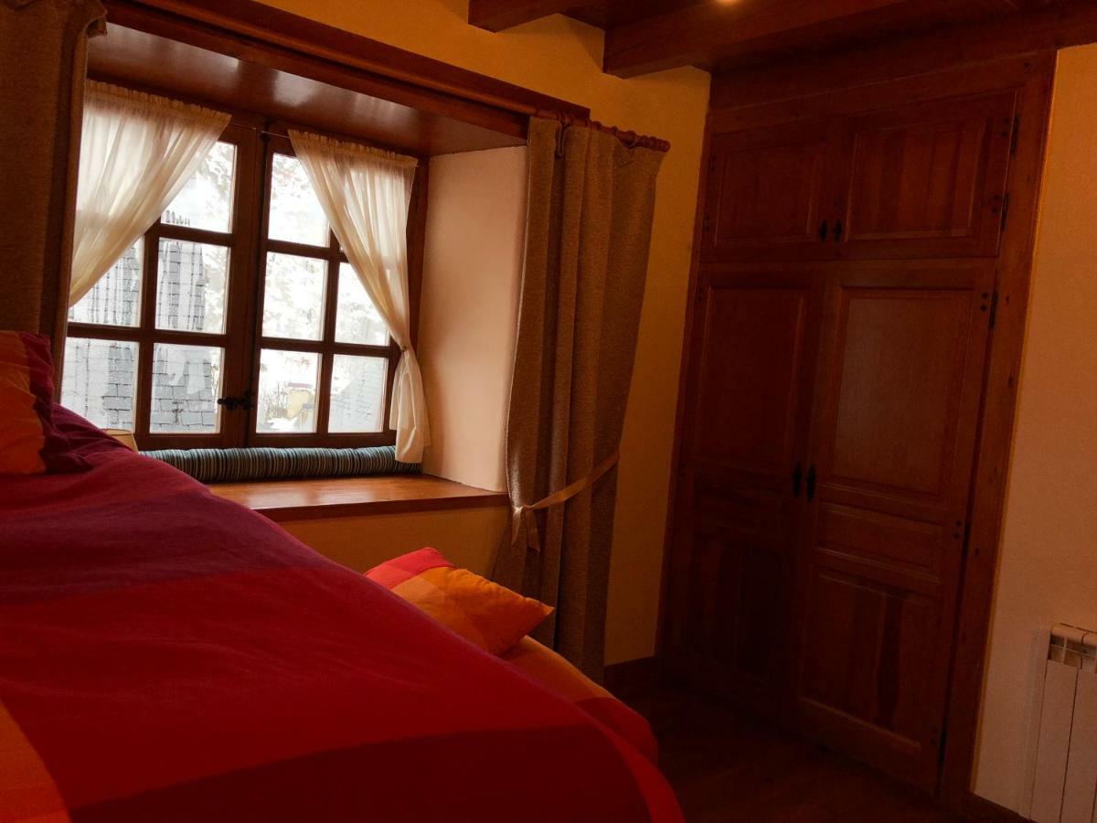 Casa De Piedra Con Encanto En El Bonito Pueblo De Bagergue Εξωτερικό φωτογραφία